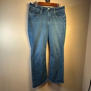 Levis Classic Bootcut Jeans Womens Size 12 Medium Wash Denim Pants‎